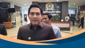 Lucky Hakim Tanggapi Aksi Walk Out Fraksi PDIP