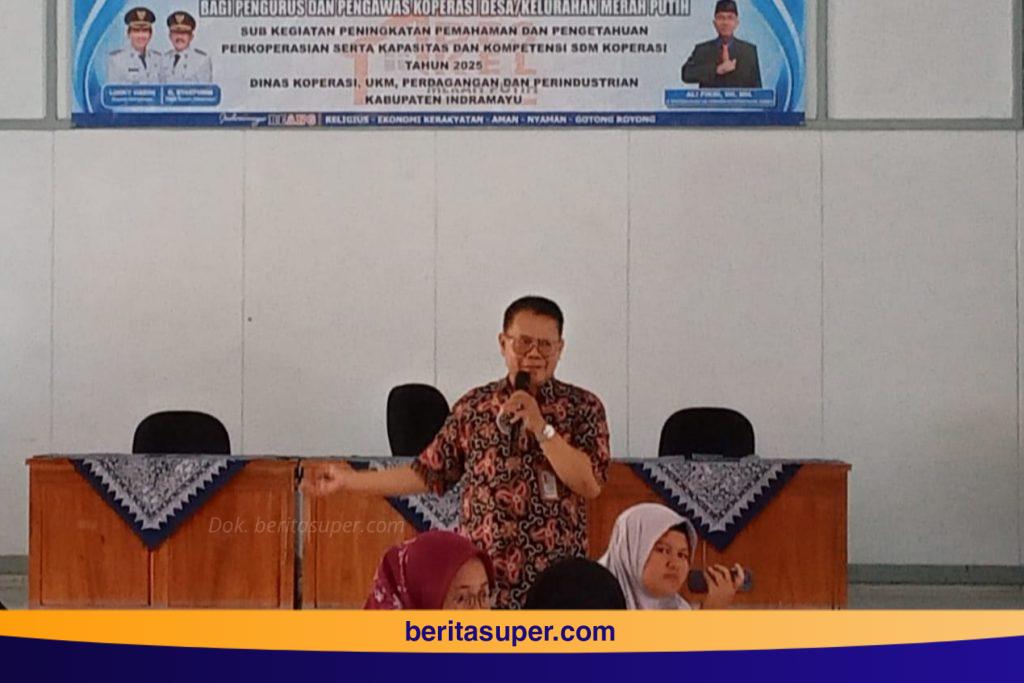 Suasana kegiatan Pendidikan dan Pelatihan (Diklat) Perkoperasian yang digelar Diskopdagin Indramayu, Kamis (6/11/2025).