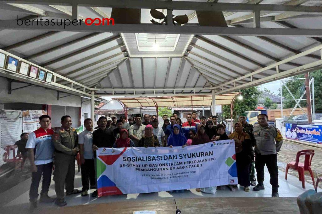 PT Pertamina EP Zona 7 menggelar sosialisasi pemboran dan syukuran tajak sumur ABG di Balai Desa Jatimunggul, Kecamatan Terisi, Kabupaten Indramayu.