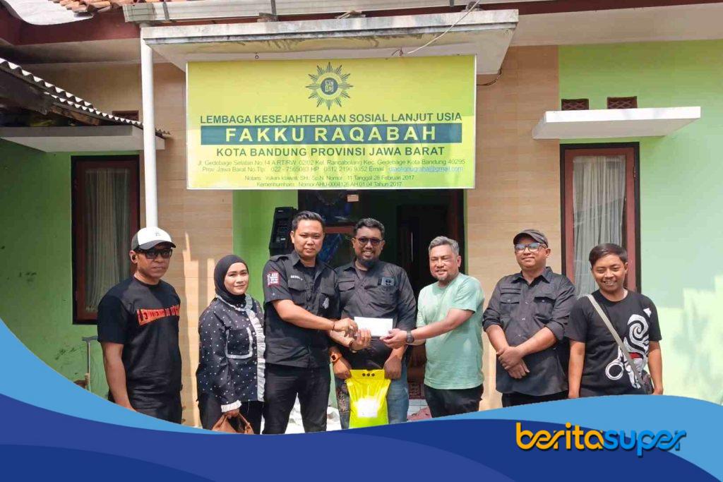 Aksi Sosial Kemerdekaan, Lendenk N’D Gank Chapter Timur Salurkan Sembako Aksi Sosial Kemerdekaan, Lendenk N'D Gank Chapter Timur Salurkan Sembako di Bandung